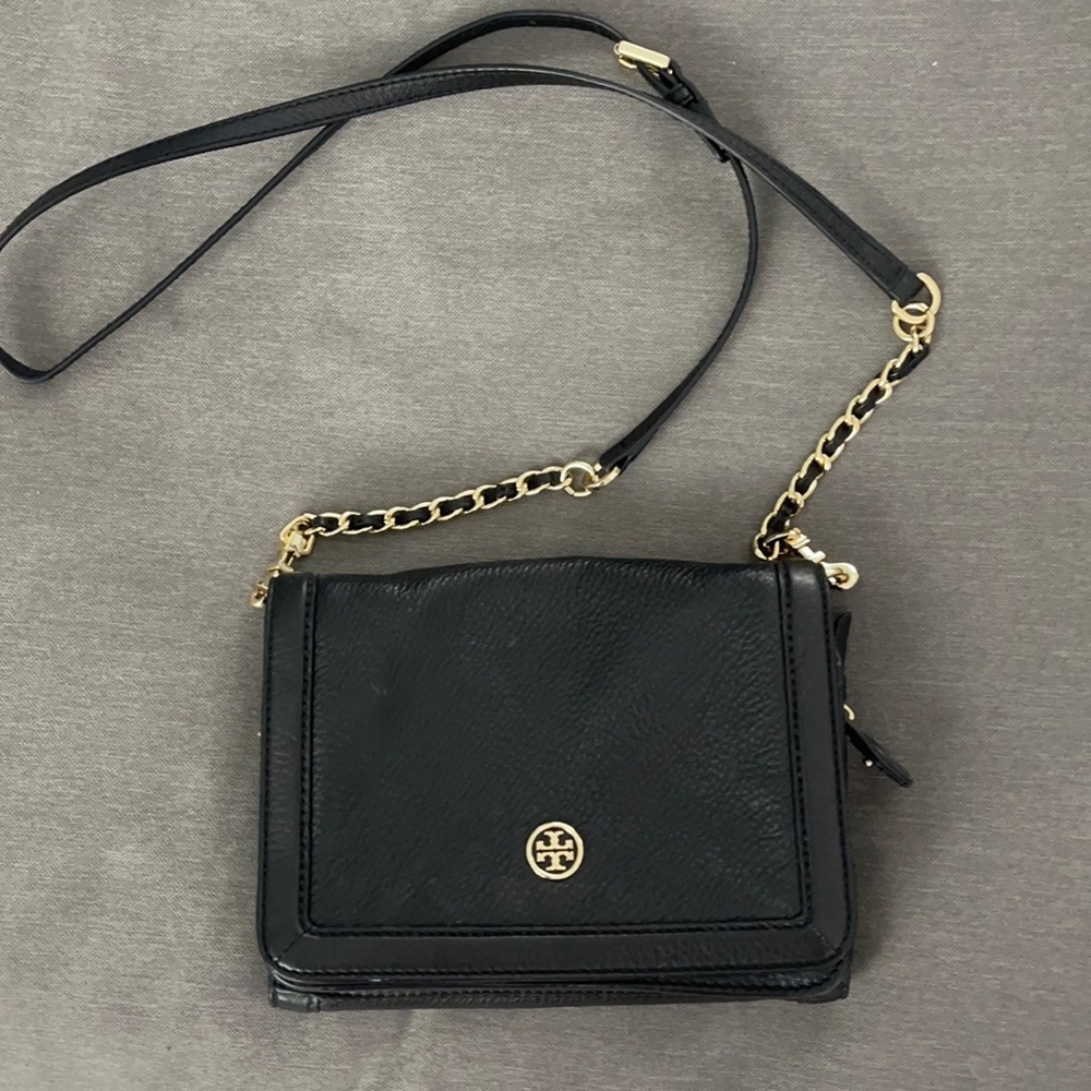 Black and gold Tory Burch bag